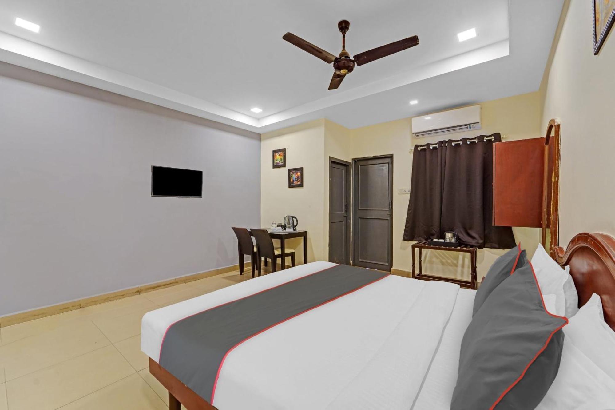 โอโย 47526 โฮเต็ล หิมาลัย เรซิเดนซี Hotel เชนไน ภายนอก รูปภาพ
